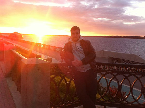 Андрей Суворов