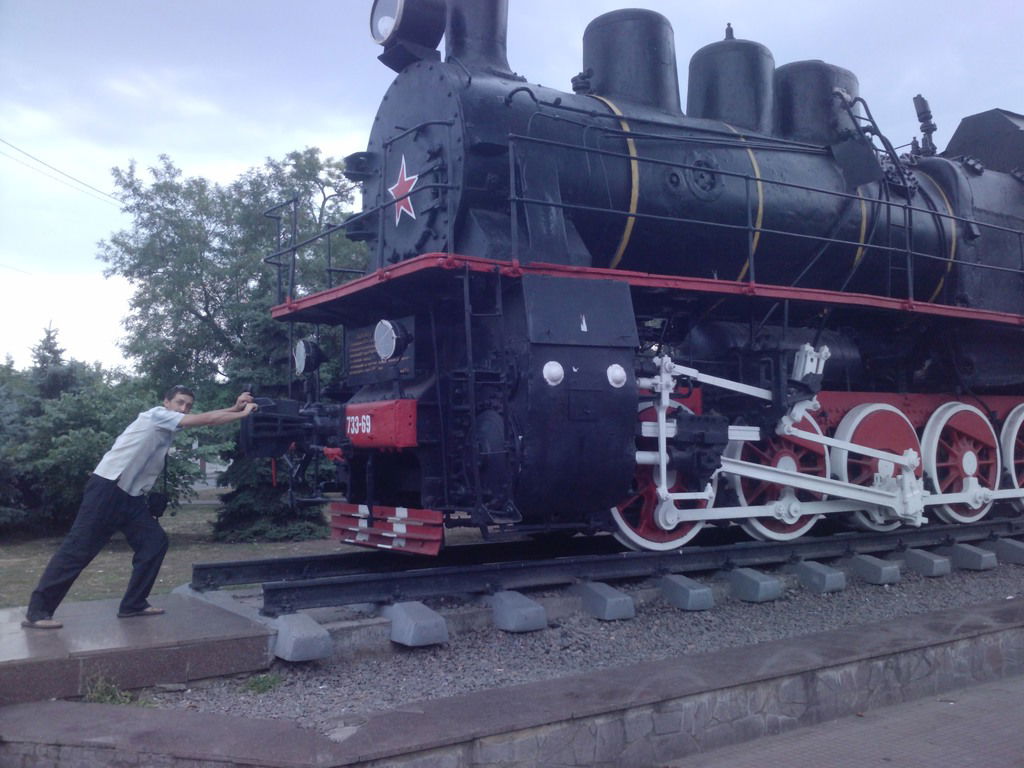 Дмитрий Новоселов