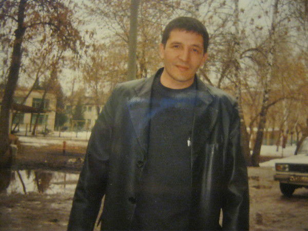 Александр Ларионов