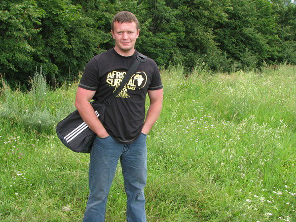 Олег Михайлов