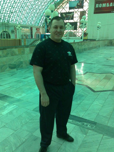 Роман Юшуваев