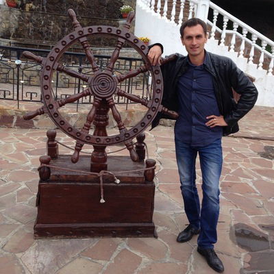 Евгений Фаронов