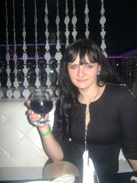 Яна Никоненко