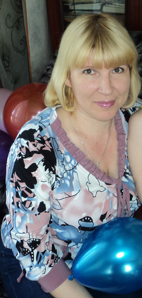 Нинa Ткaчeнкo