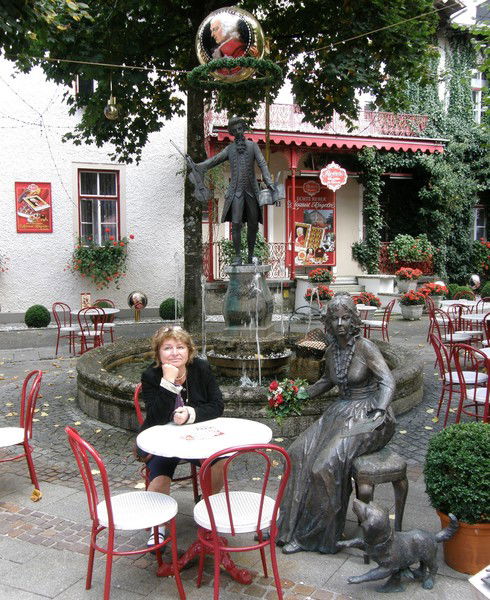 Елена Бурдина