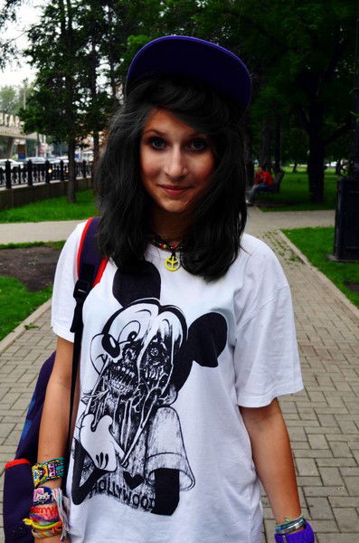 Неизвестно Неизвестно