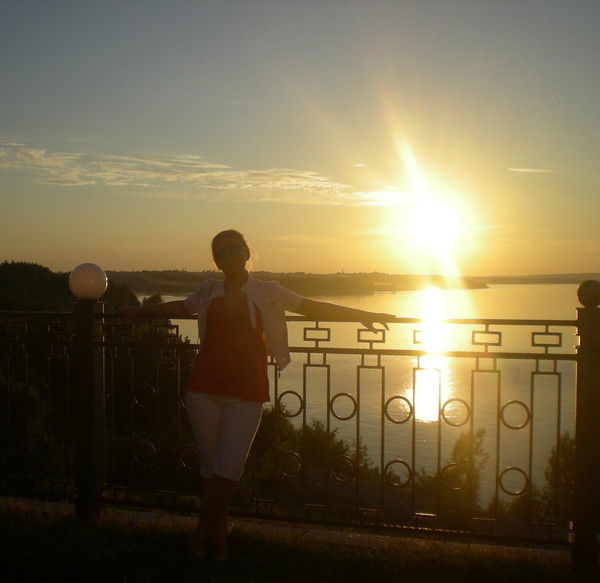 Людмила Алёзова