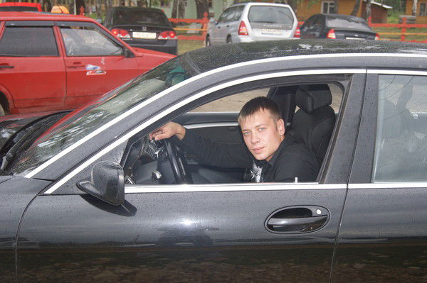 Олег Якушкин