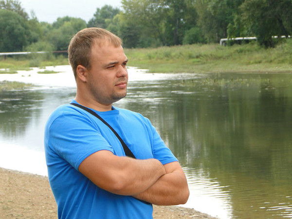 Александр Пивоваров