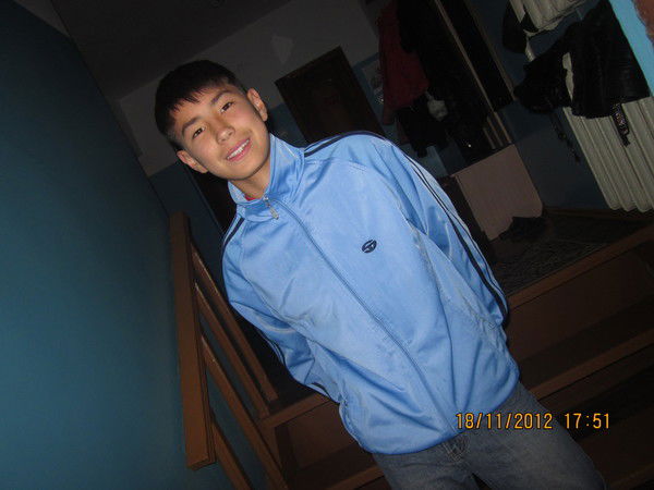 Данияр Исаев