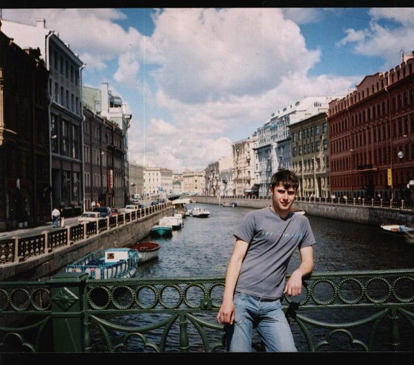 Антон Скуратов