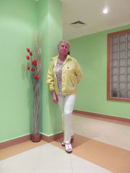 Нина Манина