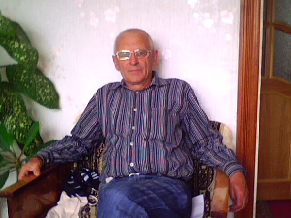 Михаил Старков