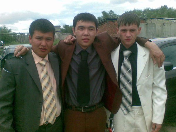 Алмат Алиев