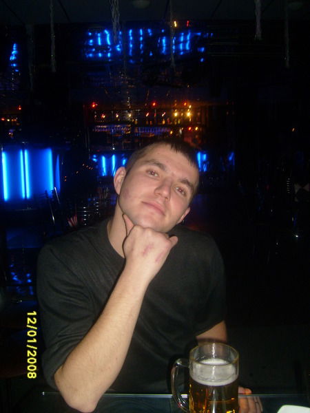 Александр Власов