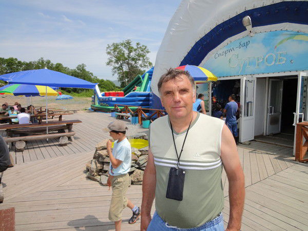 Леонид Семанек