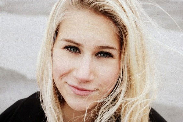 Александра Колесниченко