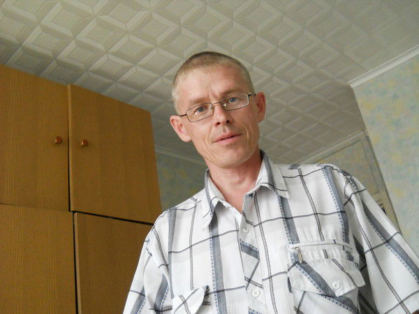 Юрий Иванов