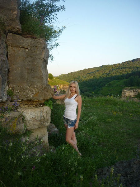 Анастасия Виер