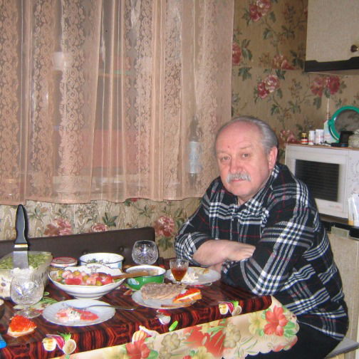 Александр Княжеченко