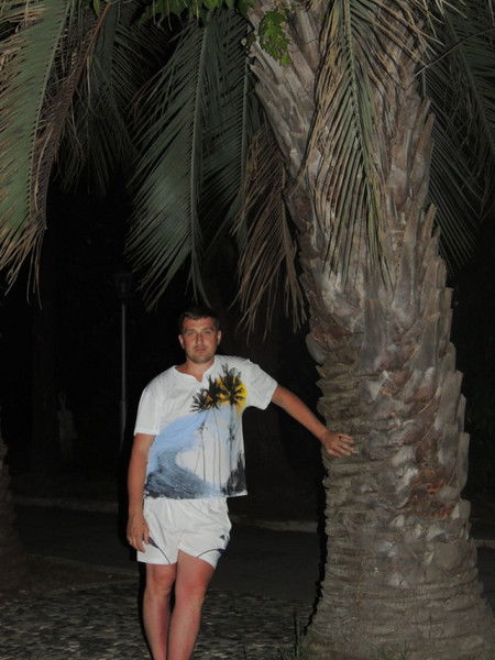 Андрей Волков