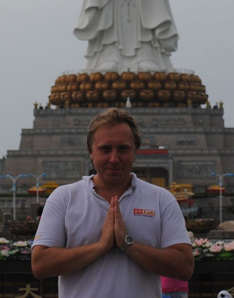 Кирилл Домрачев