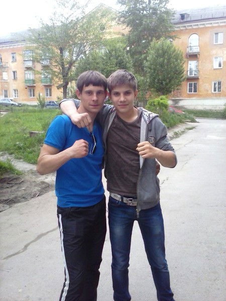 Женя Борисов