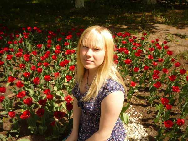 Блондинка Красотка