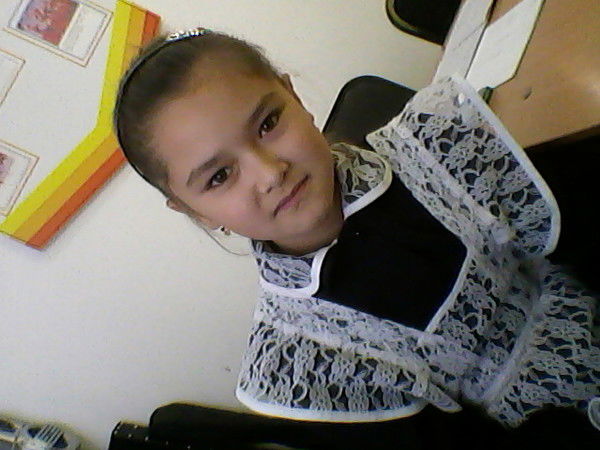 Дана Искакова