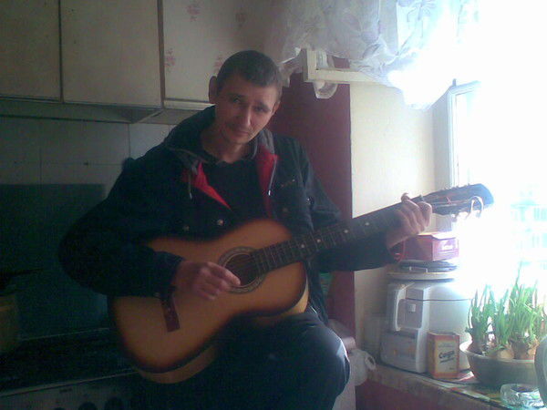 Дмитрий Бобров