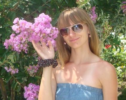 Юля Торишняя