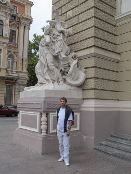 Виталий Пустоветов