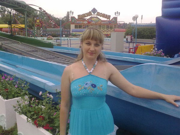 Анна Адамова-Сергеева