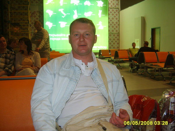 Александр Иванов