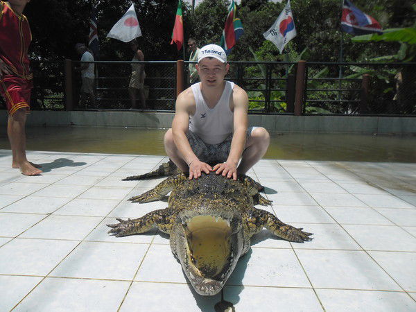 Серик Бердинов