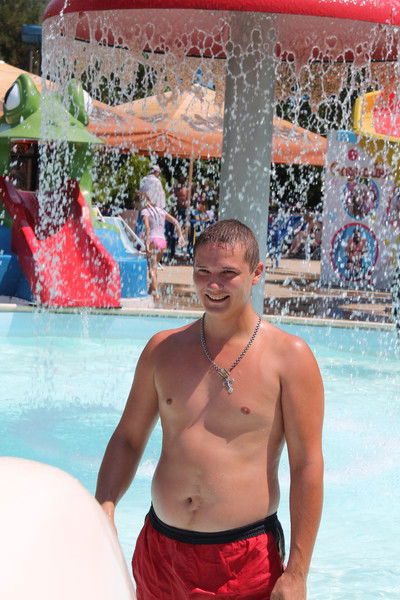 Андрей Буров