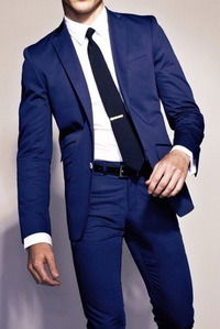 Александр Николаев