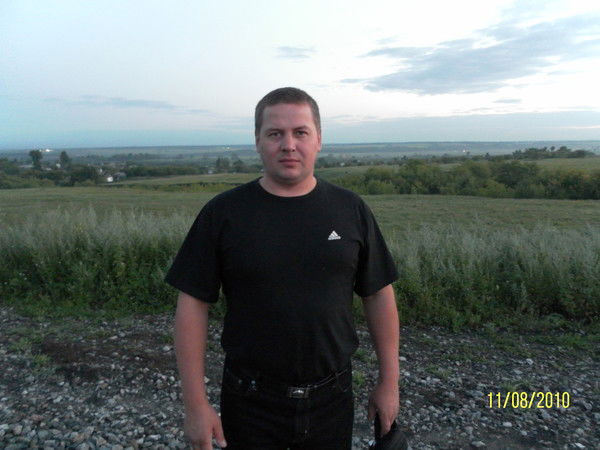 Иван Иванов