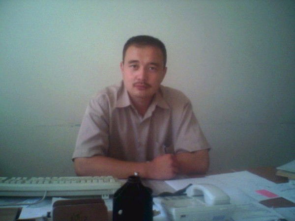 Берик Уйсинбаев