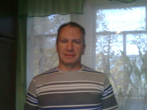 Андрей Кокшин