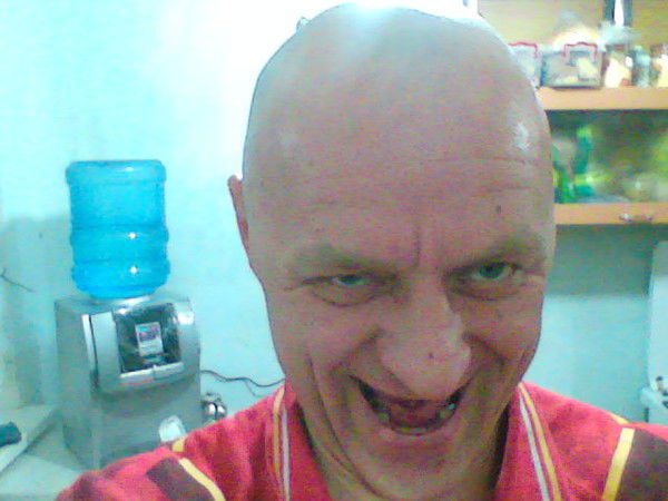 Александр Остапенко