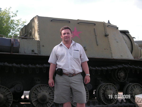 Андрей Бусин