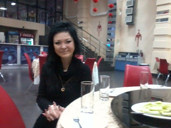 Елена Харисова