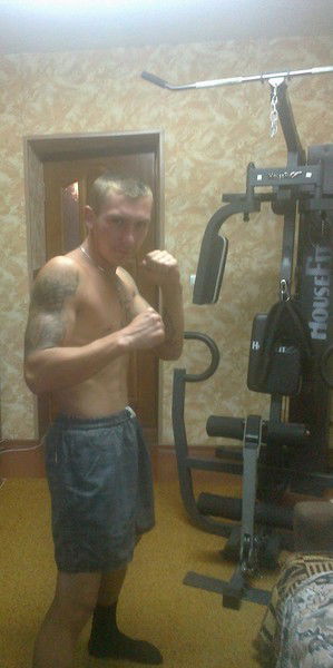 Антон Лебедев