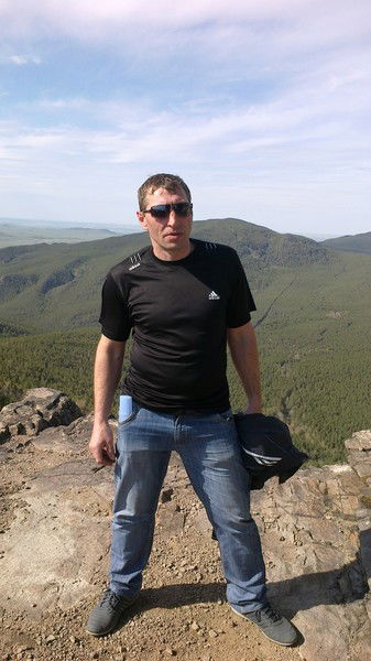 Анатолий Кочетов