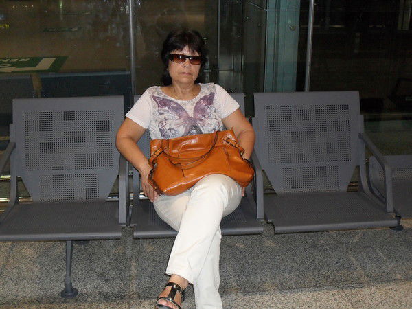 Неизвестно Неизвестно