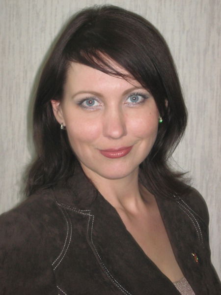 Елена Романова