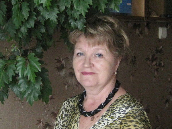 Людмила Попова