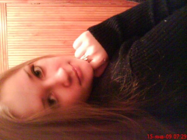 Алена Дворянинова