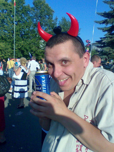 Александр Гостенко